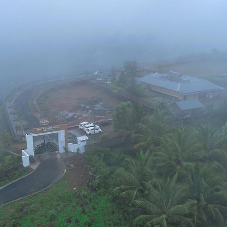 Misty Green Hills Parks & Resorts Kondotty Ngoại thất bức ảnh