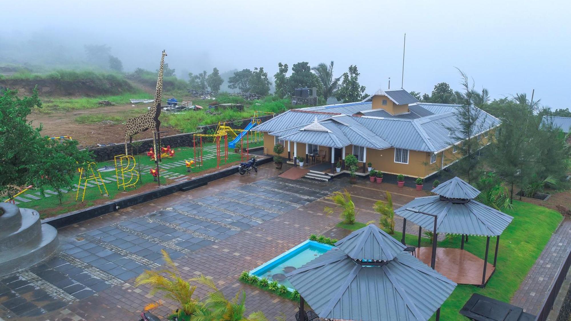 Misty Green Hills Parks & Resorts Kondotty Ngoại thất bức ảnh