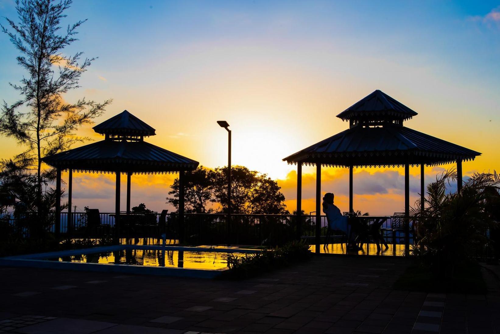 Misty Green Hills Parks & Resorts Kondotty Ngoại thất bức ảnh