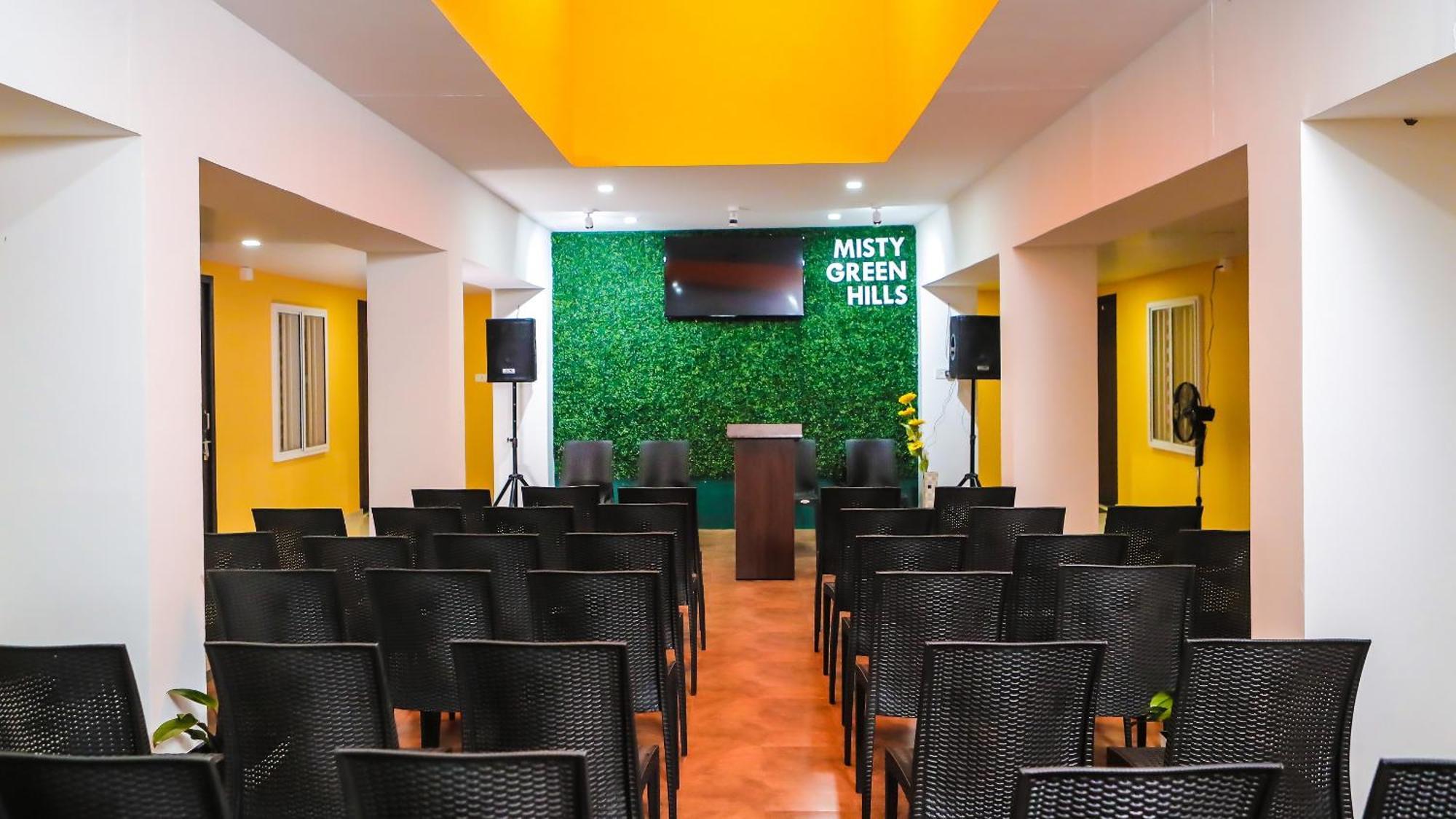 Misty Green Hills Parks & Resorts Kondotty Ngoại thất bức ảnh