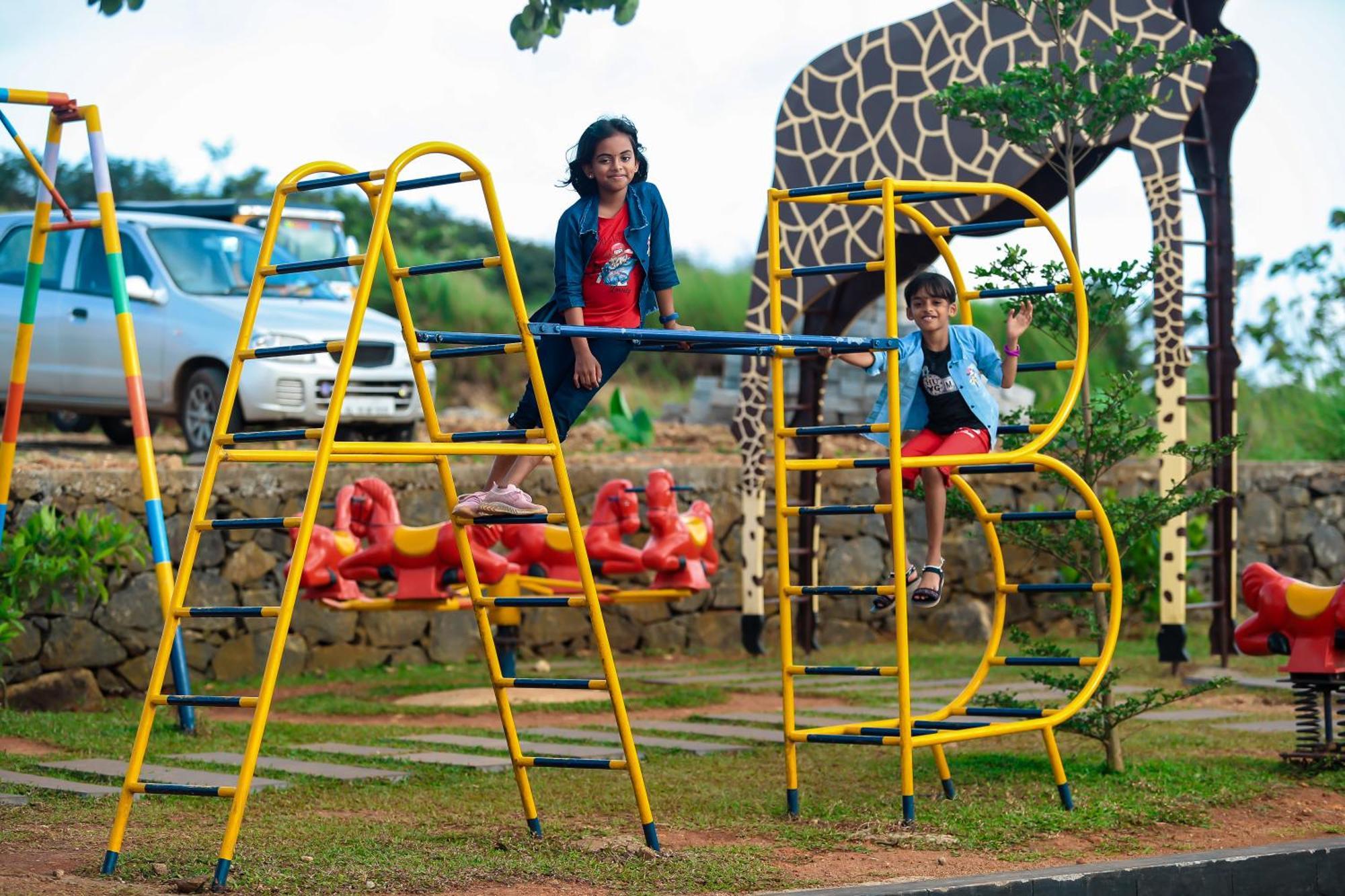 Misty Green Hills Parks & Resorts Kondotty Ngoại thất bức ảnh