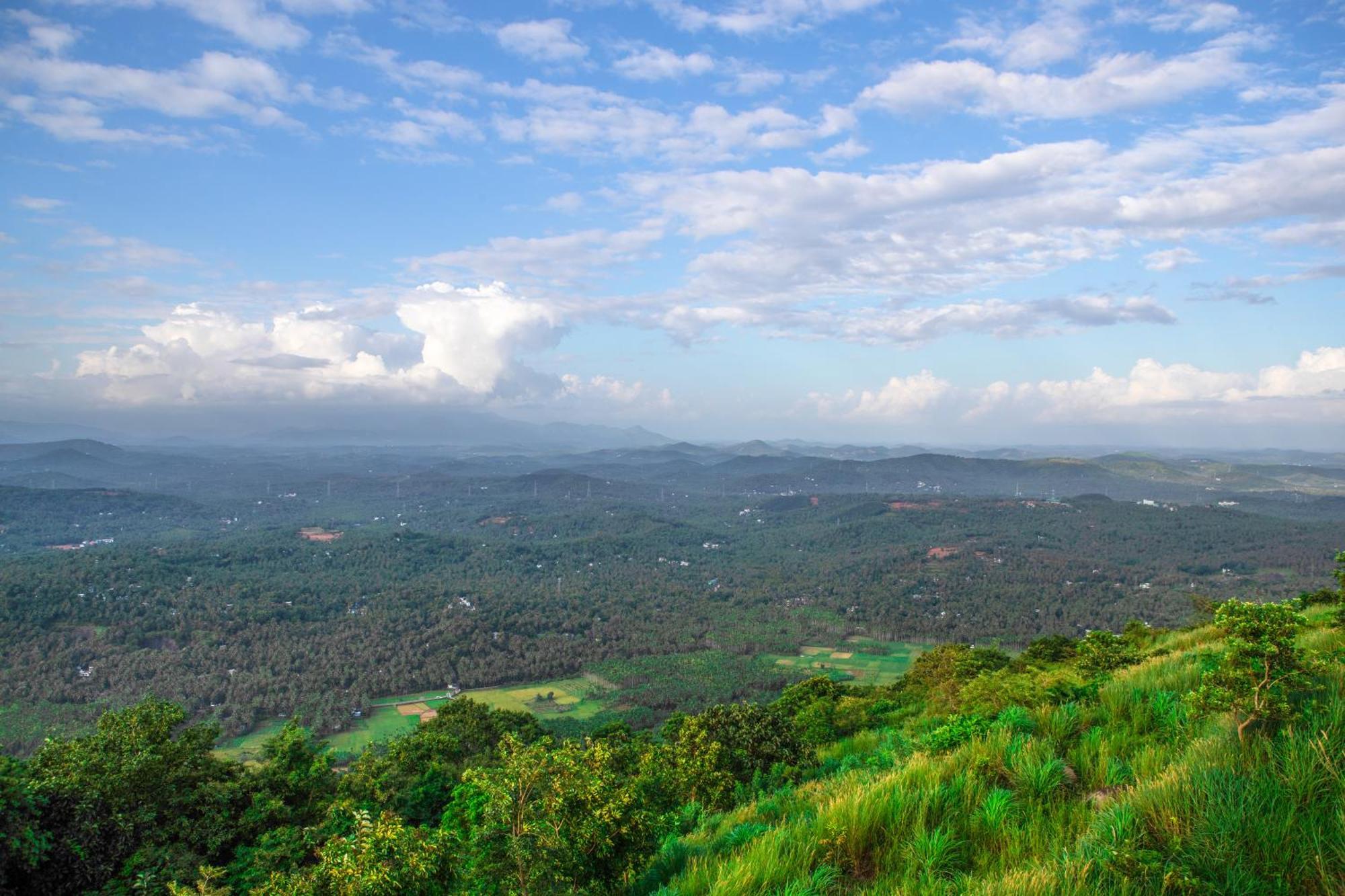 Misty Green Hills Parks & Resorts Kondotty Ngoại thất bức ảnh